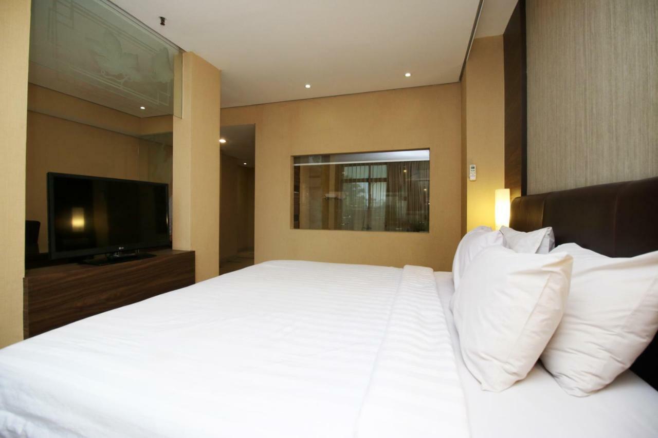 Hotel Melawai 2 Jacarta Quarto foto