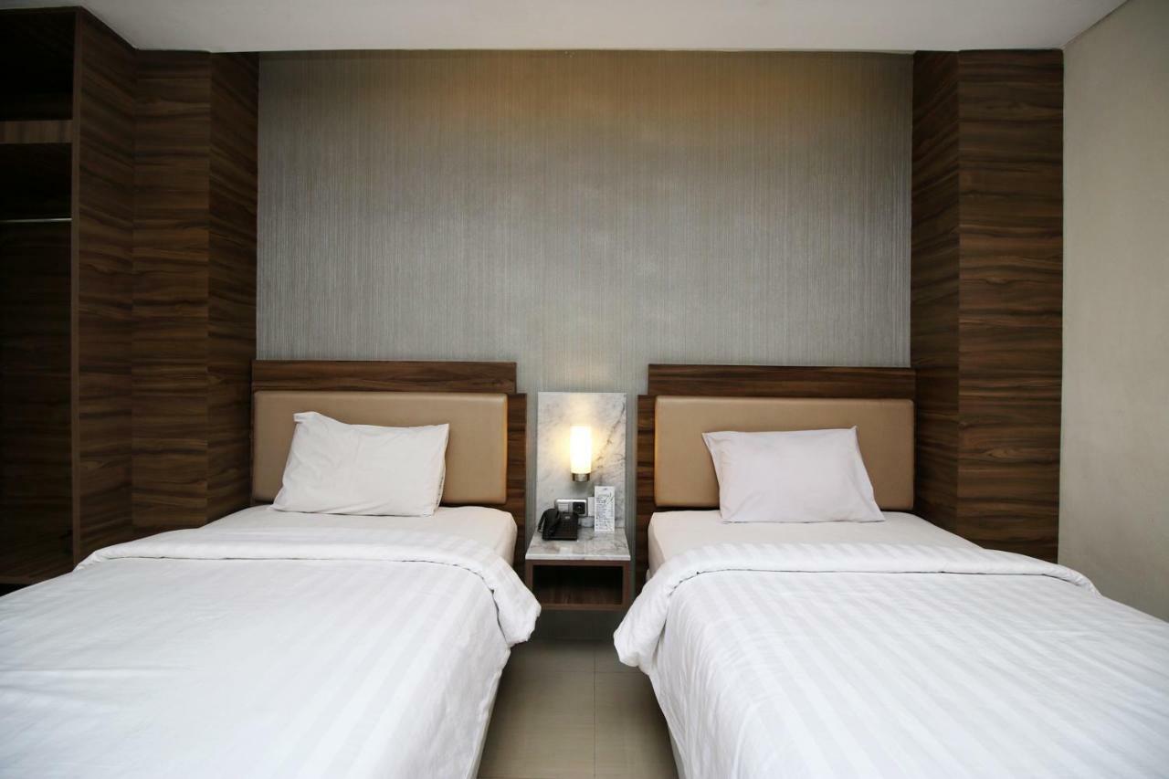 Hotel Melawai 2 Jacarta Quarto foto